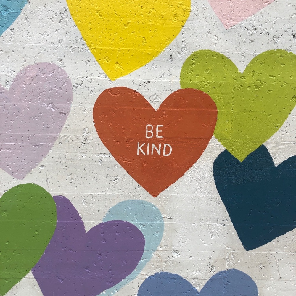 Meet your Posher, Chloe